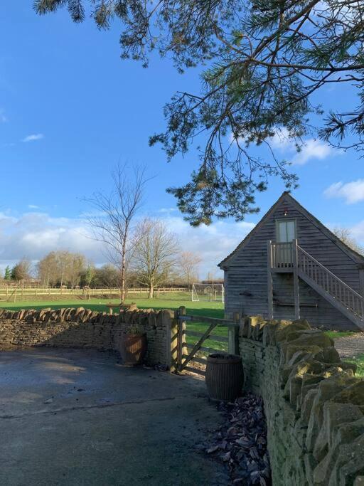 HankertonAnnexe Near Malmesbury / Tetbury公寓 外观 照片