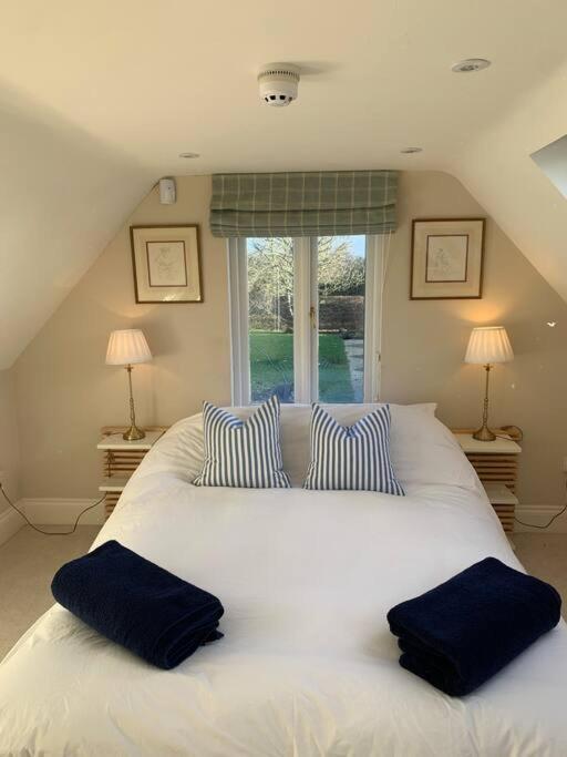 HankertonAnnexe Near Malmesbury / Tetbury公寓 外观 照片